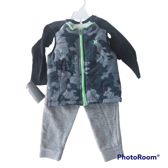 Hurley Boy's 3 Piece Puffer Vest Long Sleeve Shirt & Jogger Set-Green - Picture 4 of 7